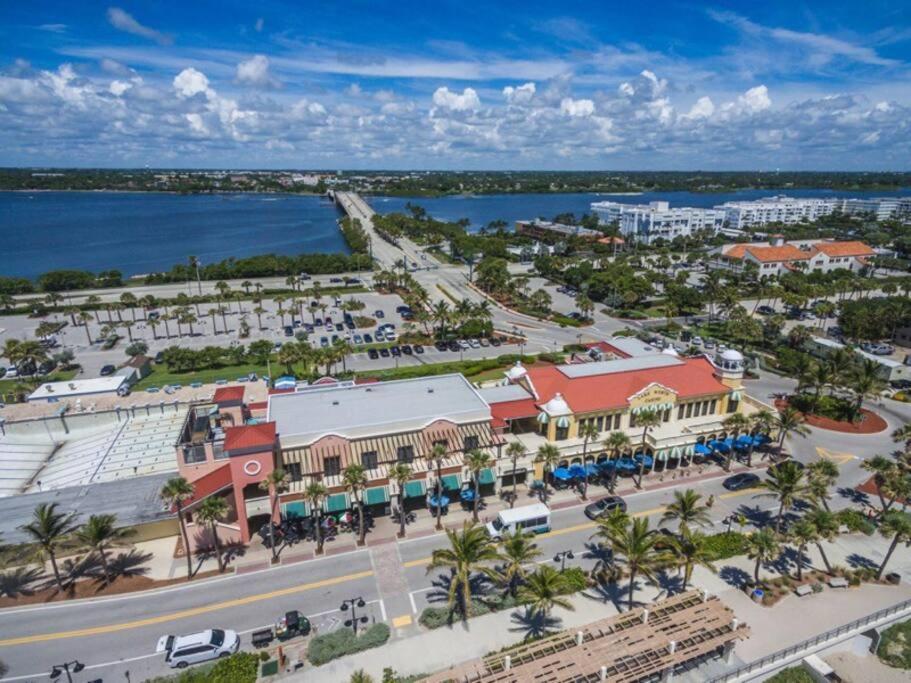 Art Deco Apt W Pool One Mile To Beach Pets Welcome Lake Worth Beach Exterior foto